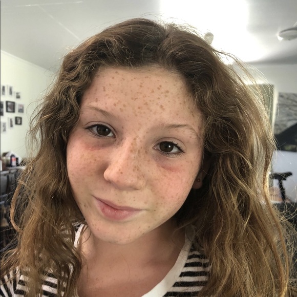 Meet your Posher, Kim maree - Picture 3 of 5